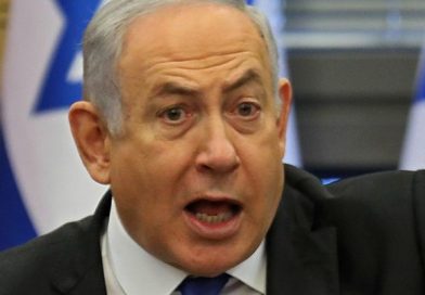 Oligarchs Turn On Netanyahu